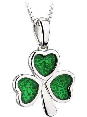 Stunning Irish Shamrock Necklace, 18" Length, Authentic Dublin Castle Tested